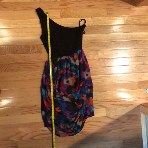 Size small Sharon Couture dress. - Picture 5 of 5